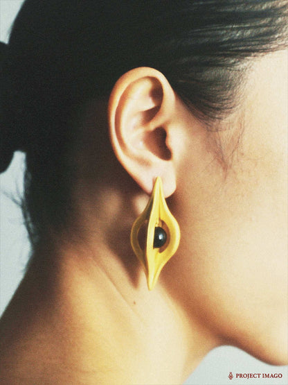 Oblivion Earrings in Onyx Gold