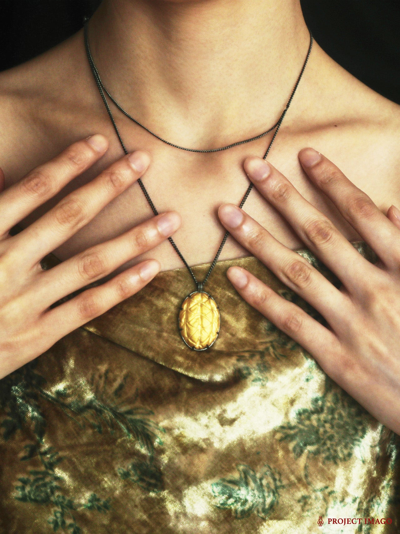 The Palm Necklace