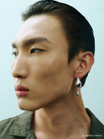 Droplet Duality Earrings in Agate