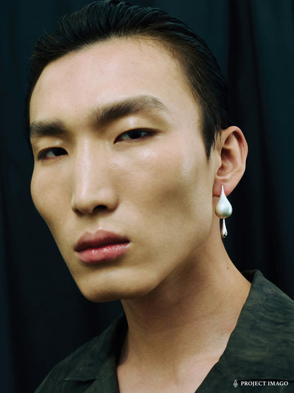 Droplet Duality Earrings in Agate