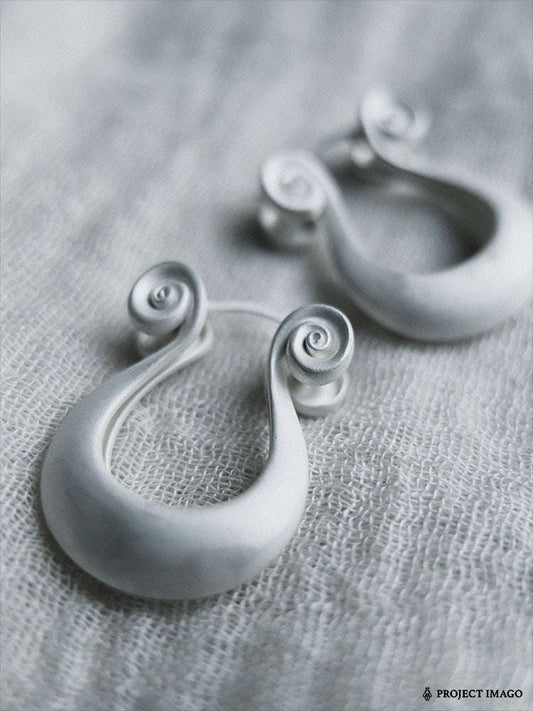 Lyra Earrings