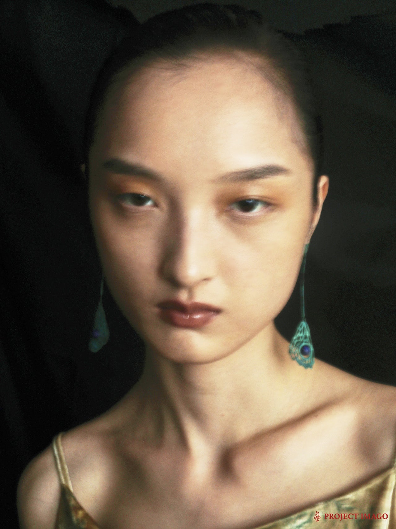 Omen Earrings in Lapis Lazuli