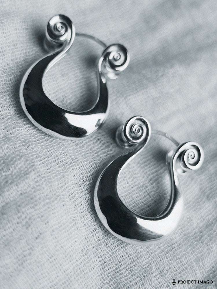 Lyra Earrings