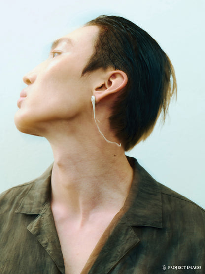 Sardine Earrings in Crystal