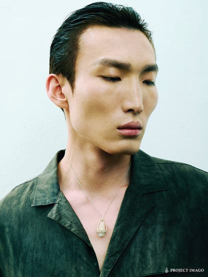 Mirror Jellyfish Pendant in Crystal or Black Onyx