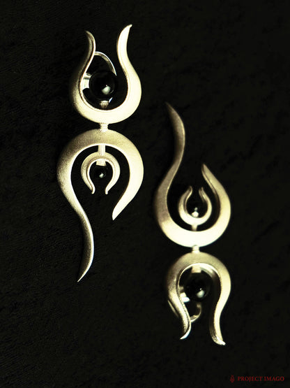 The Choreographer Earrings in Black Onyx