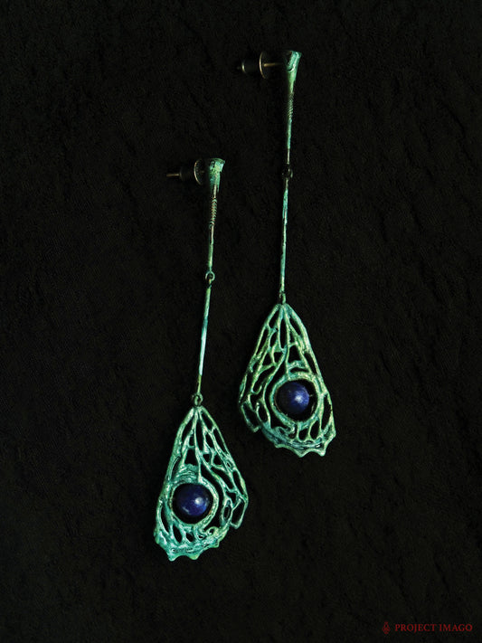 Omen Earrings in Lapis Lazuli