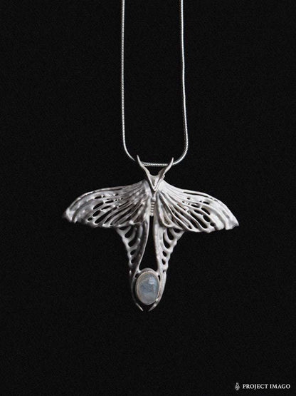 The Imaginal Pendant in Moon Stone