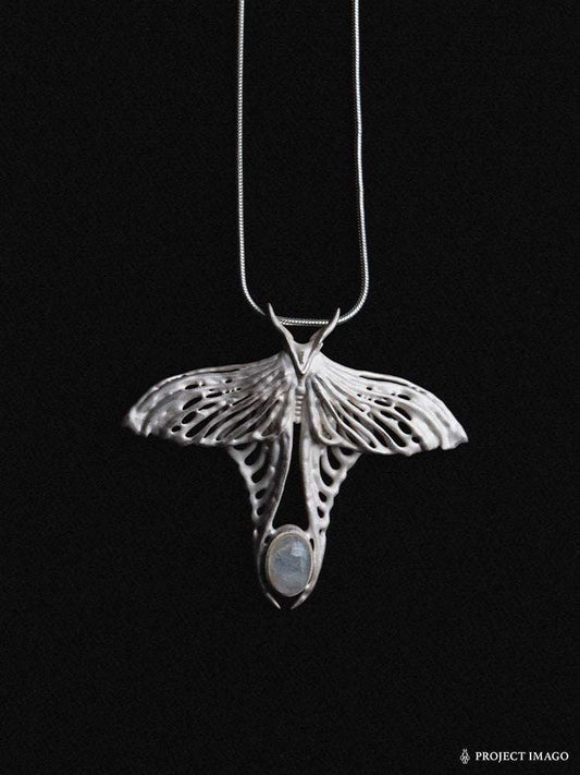The Imaginal Pendant in Moon Stone