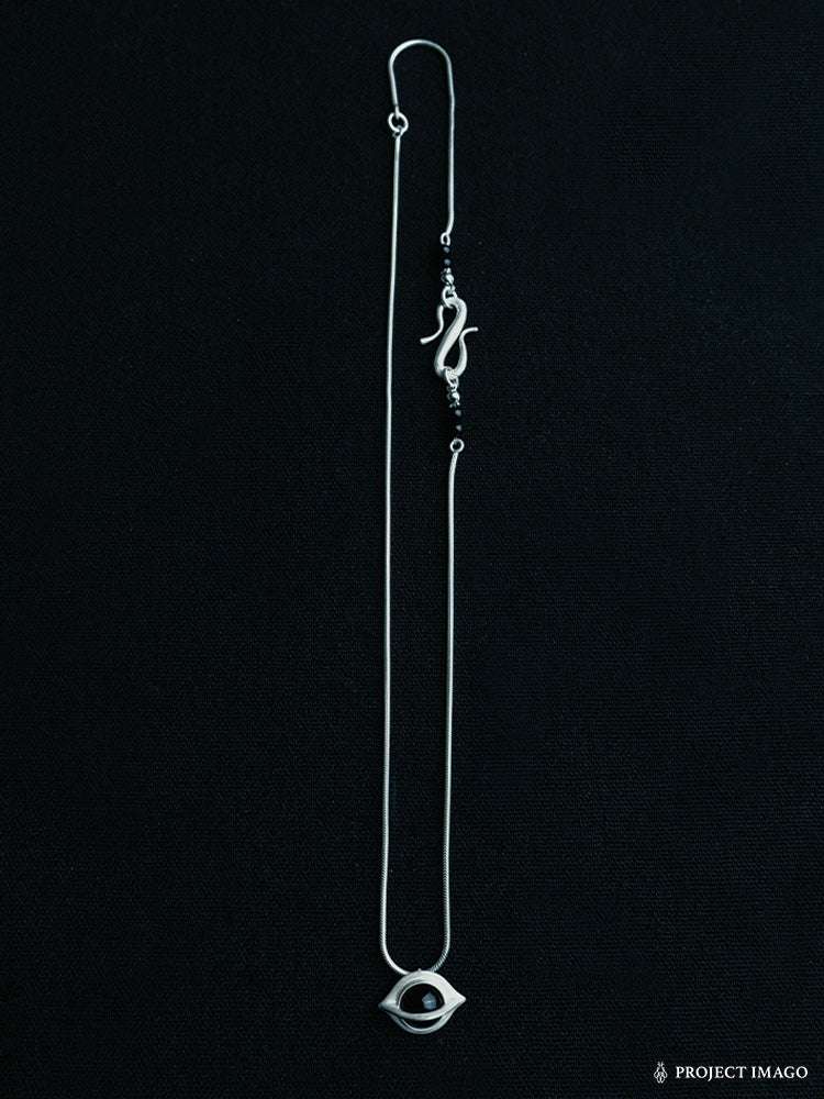 Agate Vision Pendant in Black Onyx