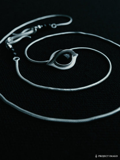 Agate Vision Pendant in Black Onyx