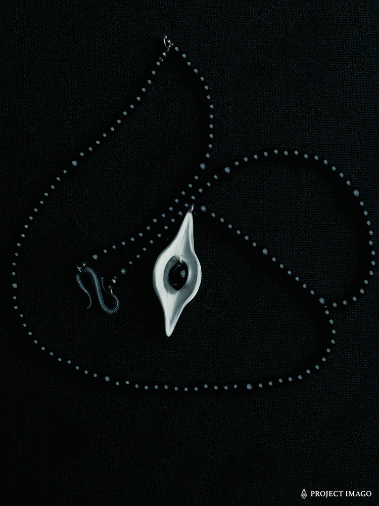 Oblivion Pendant in Black Onyx